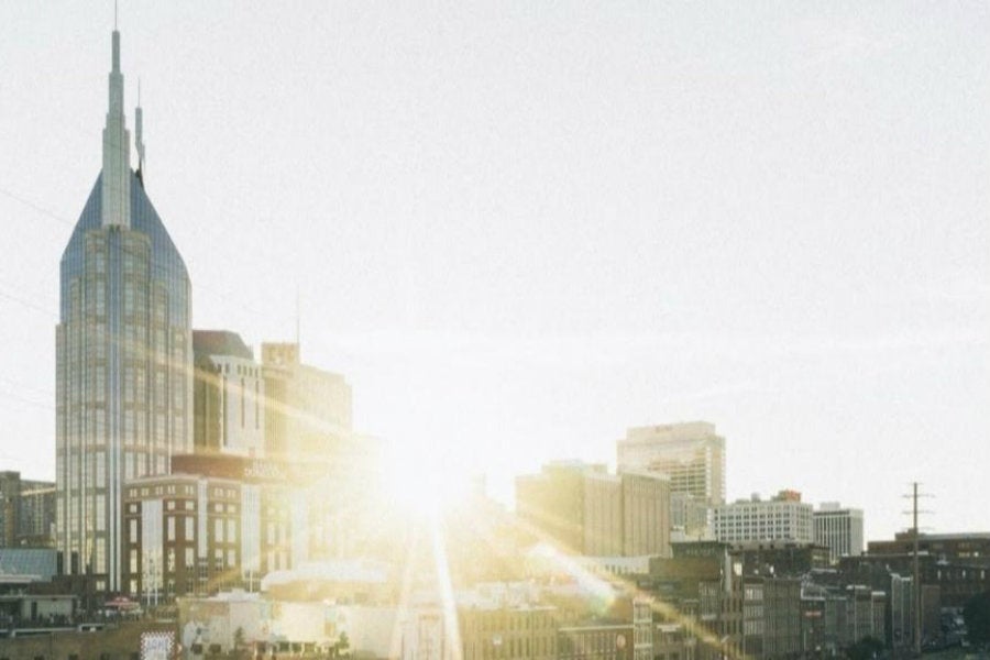 alumnus leads Nashville mayor’s Office of New Americans